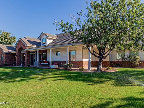 4th image of 21309 E EXCELSIOR Avenue