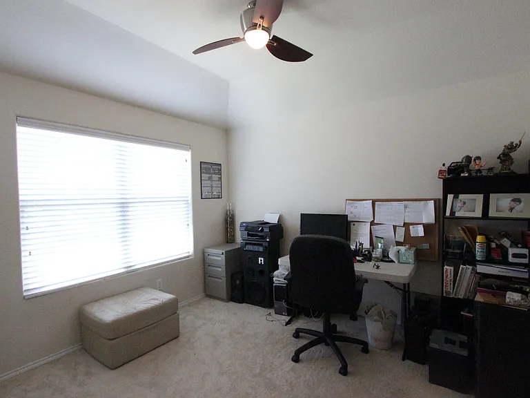 1810 Bayfront Dr — Photo 9