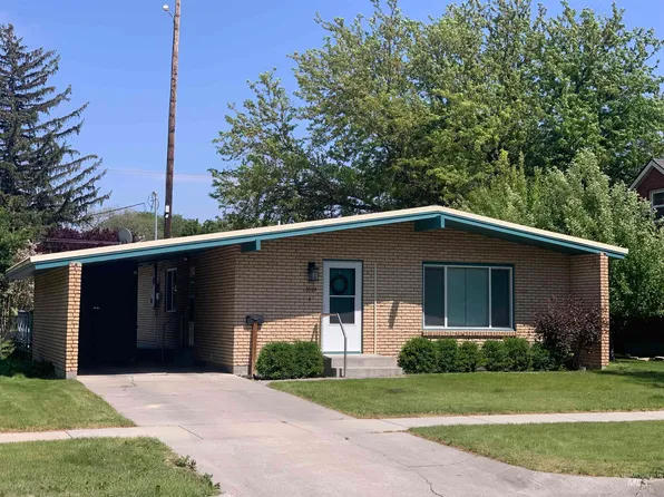 1619 Burton Ave, Burley, ID 83318