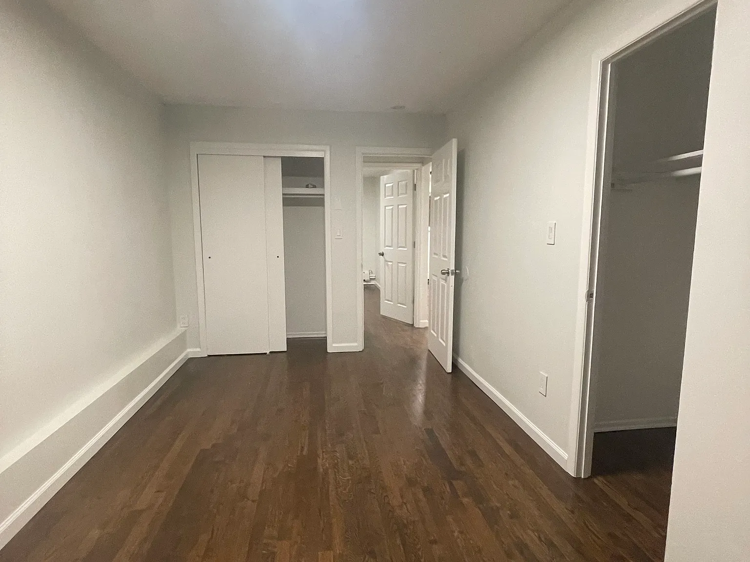 2 bed, 2630 sqft, $2,300 — Photo 4