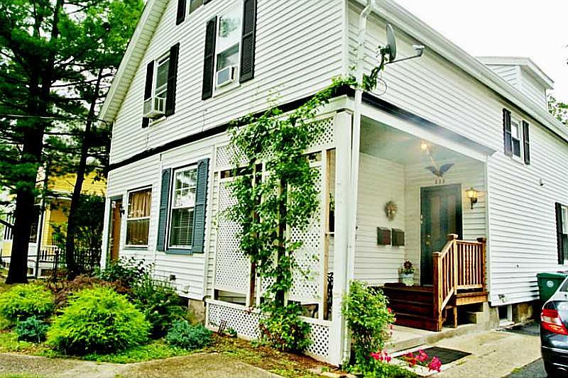 522 Winter St, Woonsocket, RI 02895 Zillow