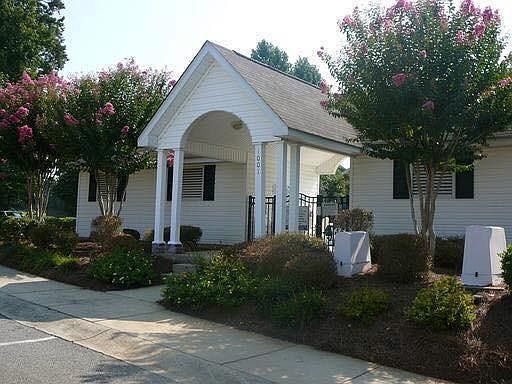 Private neighborhood Pool access