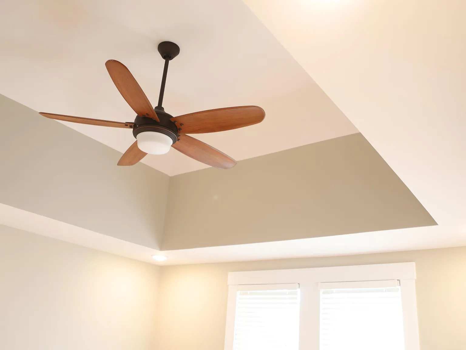 4 bed, 2120 sqft, $3,000 — Photo 4