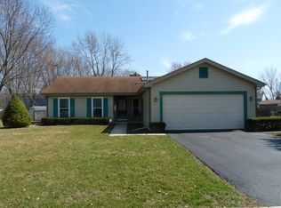 800 Timberwood Ln, Algonquin, IL