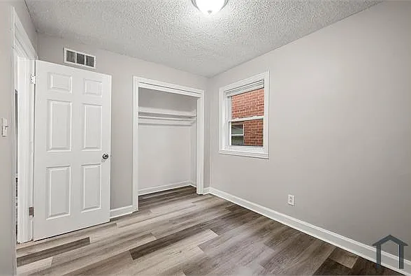 2 bed, 800 sqft, $1,550 — Photo 4