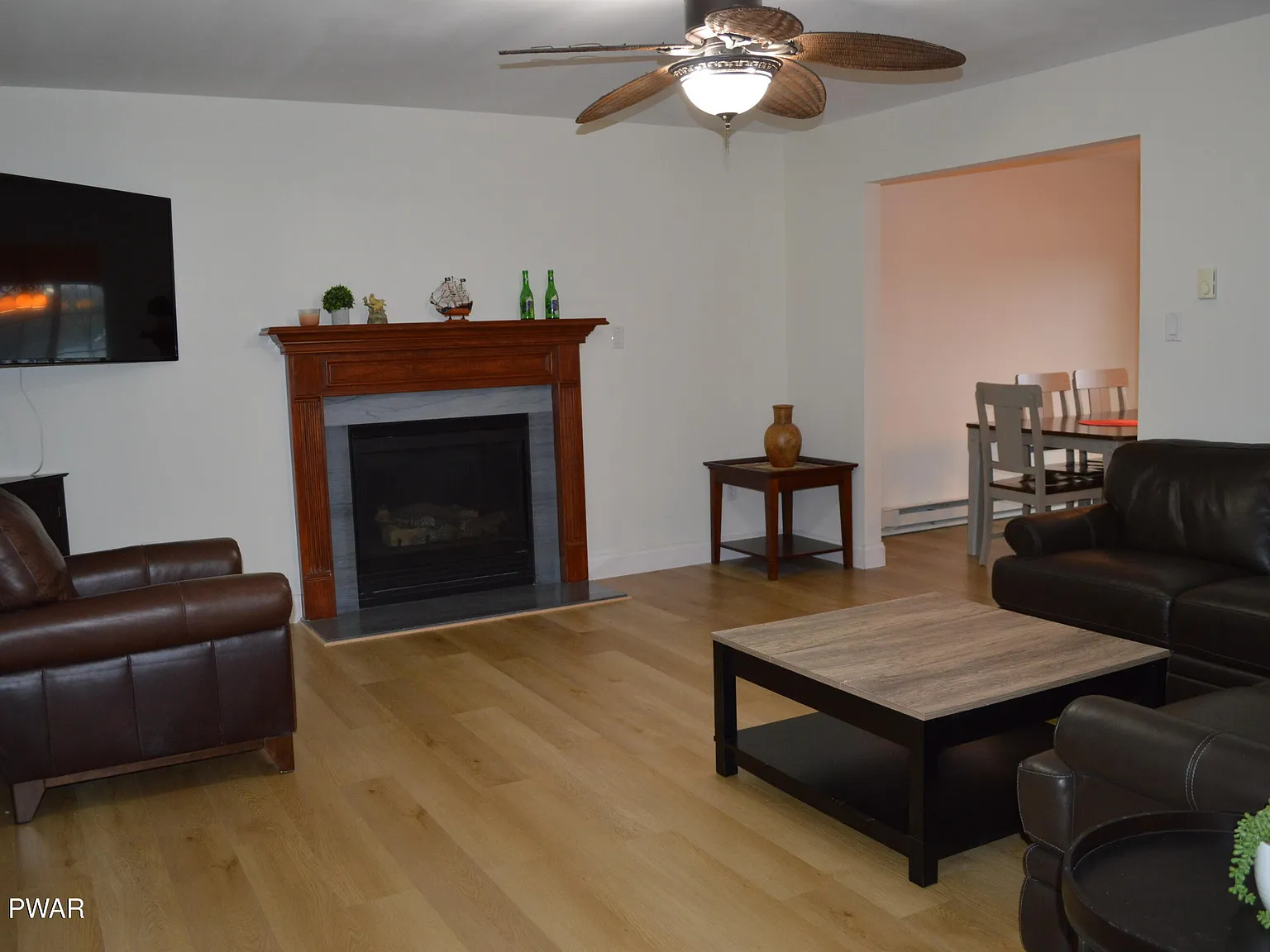 4 bed, 3.5 bath, 2310 sqft, $2,800 — Photo 4