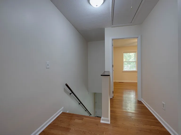 2604 Belcourt Ave #B — Photo 19