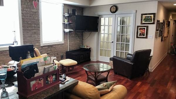 1st image of 6410 N Hoyne Ave APT 2W