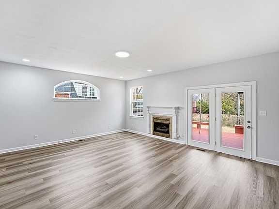 3rd image of 116 N Shore Rd