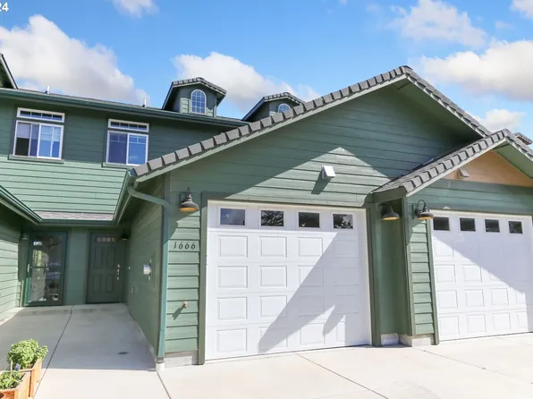 1666 32nd St, Florence, OR 97439