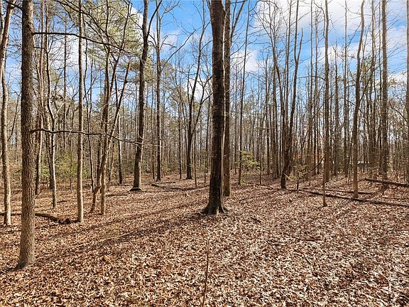 4th image of 1747 Dalrymple Rd