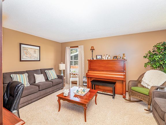 4th image of 4535 Cherrywood Ct