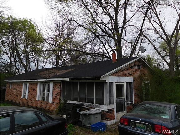 4th image of 3713 6th Ave