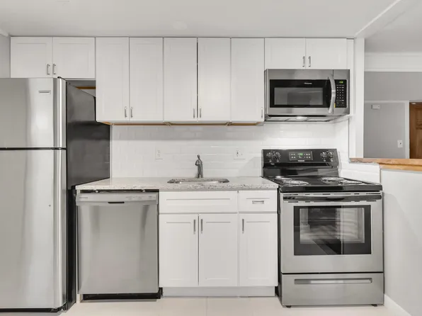 520 N Garfield St #1, Arlington, VA 22201