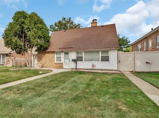 4239 Custer Ave, Lyons, IL