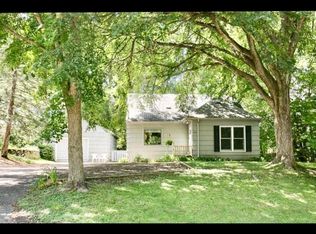 3612 Moorland Rd, Minnetonka, MN 55345