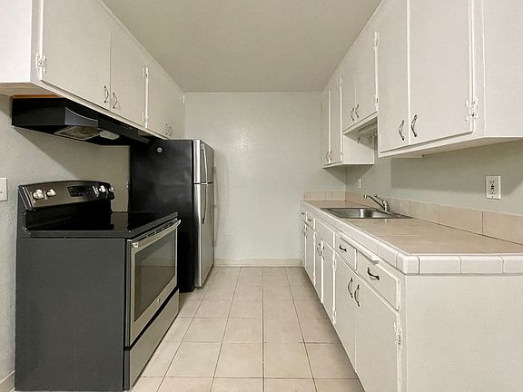 5th image of 2236 Curtner Ave #6