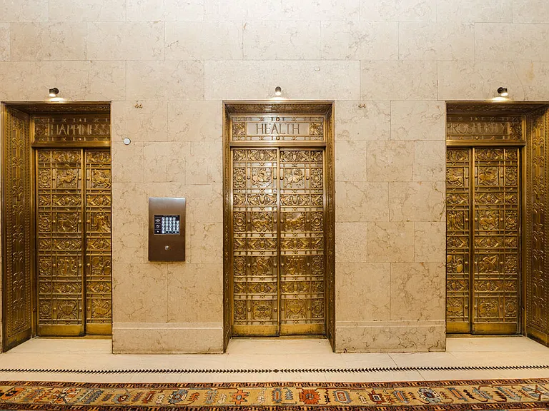 LeVeque Tower — Photo 2