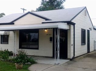 19127 Wall St, Melvindale, MI 48122