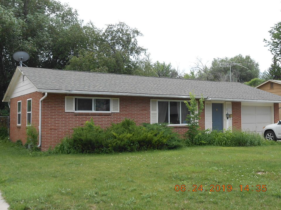 1st image of 1921 Springfield Dr