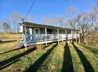 47 Holly Creek Rd, Iron City, TN 38463
