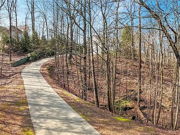 5th image of 6049 Mill Rose Trce