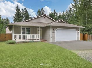 17637 Loop Ln SE, Yelm, WA 98597
