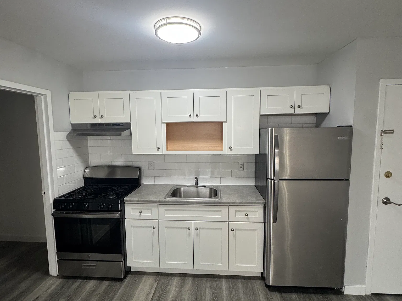 2 bed, $1,850 — Photo 2