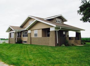 2145 N 1100 East Rd, Assumption, IL 62510