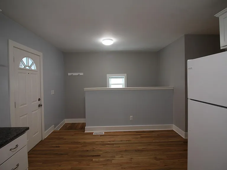 128 Gold Ave SW — Photo 12