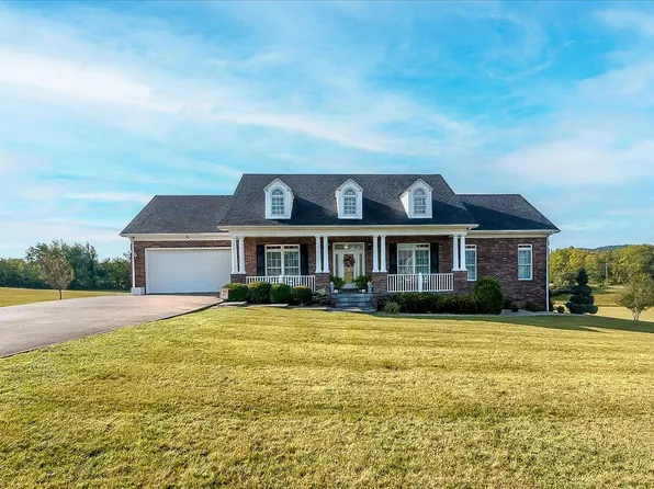 65 Trinity Dr, Stanford, KY 40484