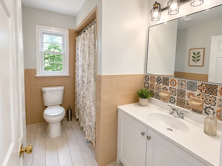 Halstead Ave — Photo 10