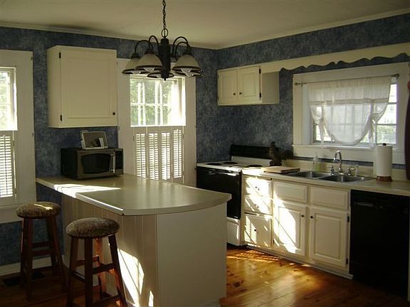 Sunny kitchen