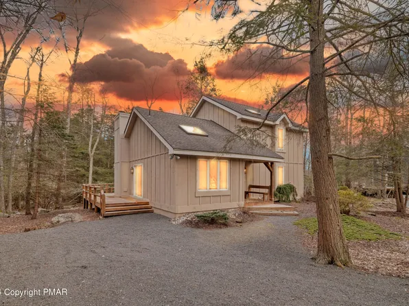 5402 Woodland Ave, Pocono Pines, PA 18350