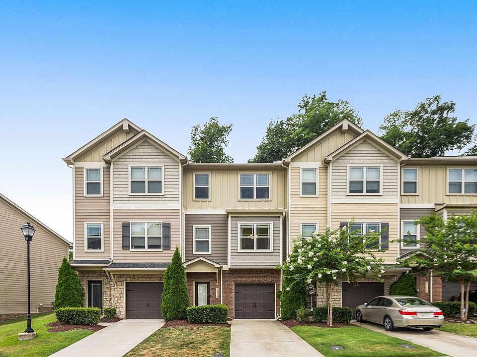 1st image of 1115 Woodbury Falls Ct