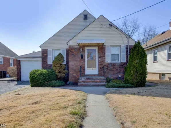 1-28 Plaza Rd, Fair Lawn Boro, NJ 07410