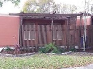 10291 Greenhouse Rd, Pembroke Pines, FL 33026