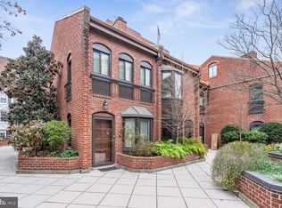 1015 Paper Mill Ct NW #1015, Washington, DC 20007