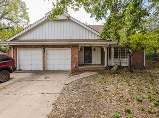 8525 E Limerick Ln, Wichita, KS 67206