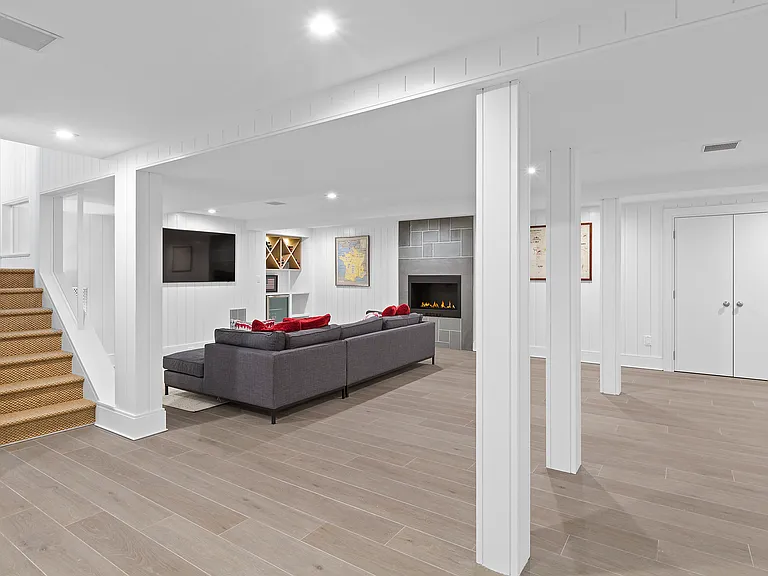 8 Pondview Ln — Photo 13