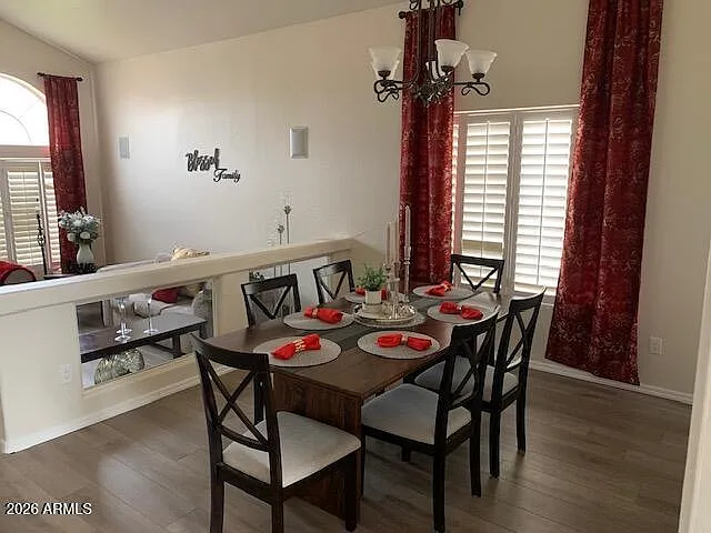 4 bed, 2.5 bath, 2287 sqft, $2,400 — Photo 3