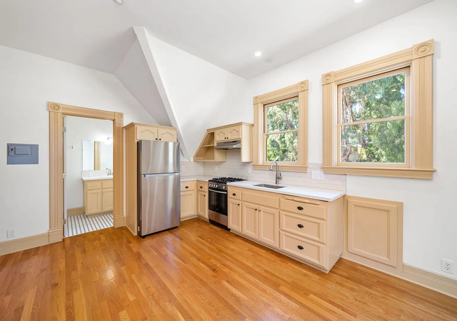 1314 Palm St — Photo 4