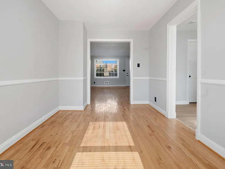 3525 Kentucky Ave — Photo 7