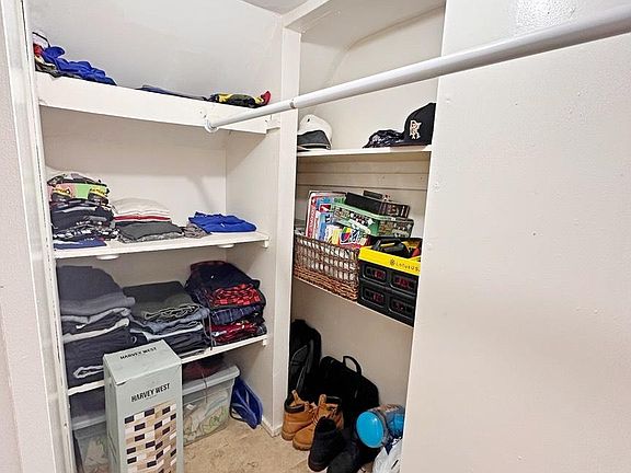 3rd image of 179 Bay 25th St #3F