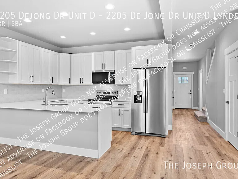 2205 Dejong Dr #D — Photo 12