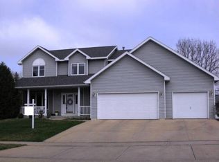 1513 Wilshire Woods Ln NE, Rochester, MN 55906