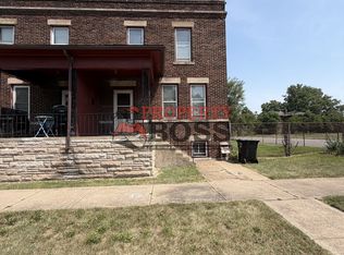 546 E 7th Ave, Gary, IN 46402
