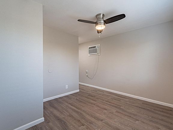 3rd image of 1110 E Highland Ave #34