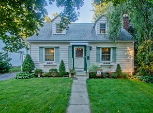 47 Brighton St, Springfield, MA 01118