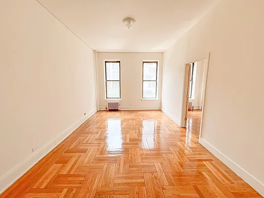 Rented by Station Cities | media 6